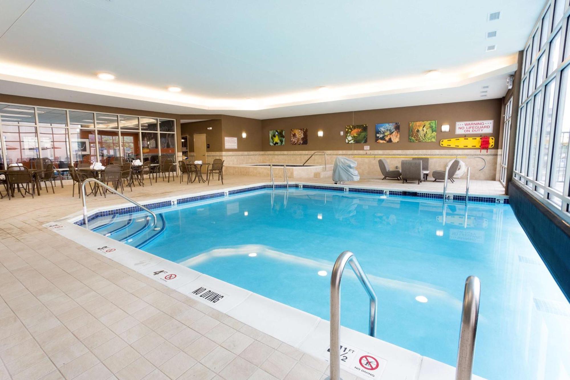 Drury Plaza Hotel Indianapolis Carmel Extérieur photo